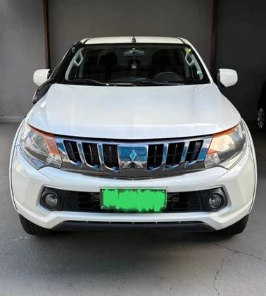 MITSUBISHI L200 TRITON 2.4 16V TURBO DIESEL SPORT GLS CD 4P 4X4 AUTOMÁTICO MITSUBISHI L200 TRITON 2.4 16V TURBO DIESEL SPORT GLS CD 4P 4X4 AUTOMÁTICO